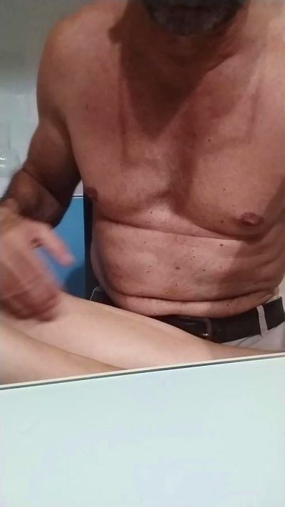 Adamo365's Profile