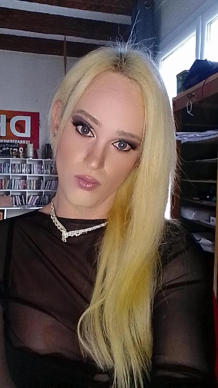 Barbieandteddy's Profile