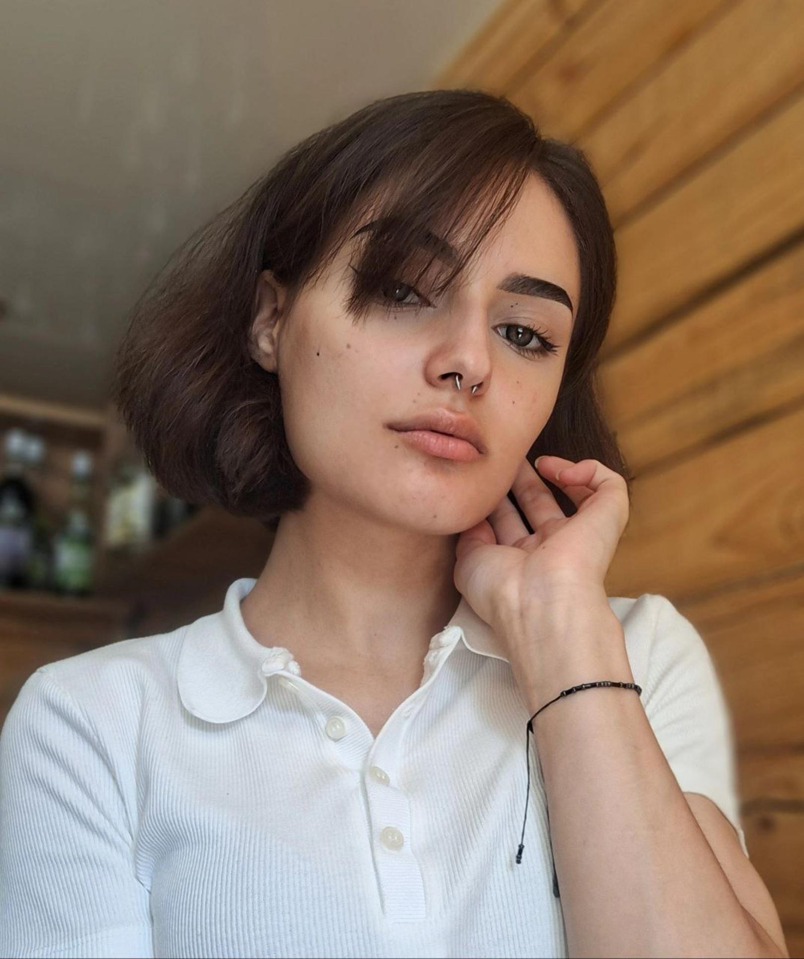 CarlineSarvey's Profile