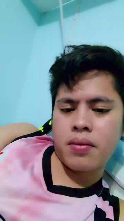 Dhyllan's Profile