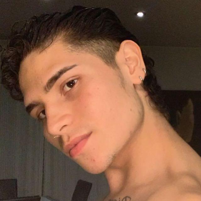 Jean_2923's Profile