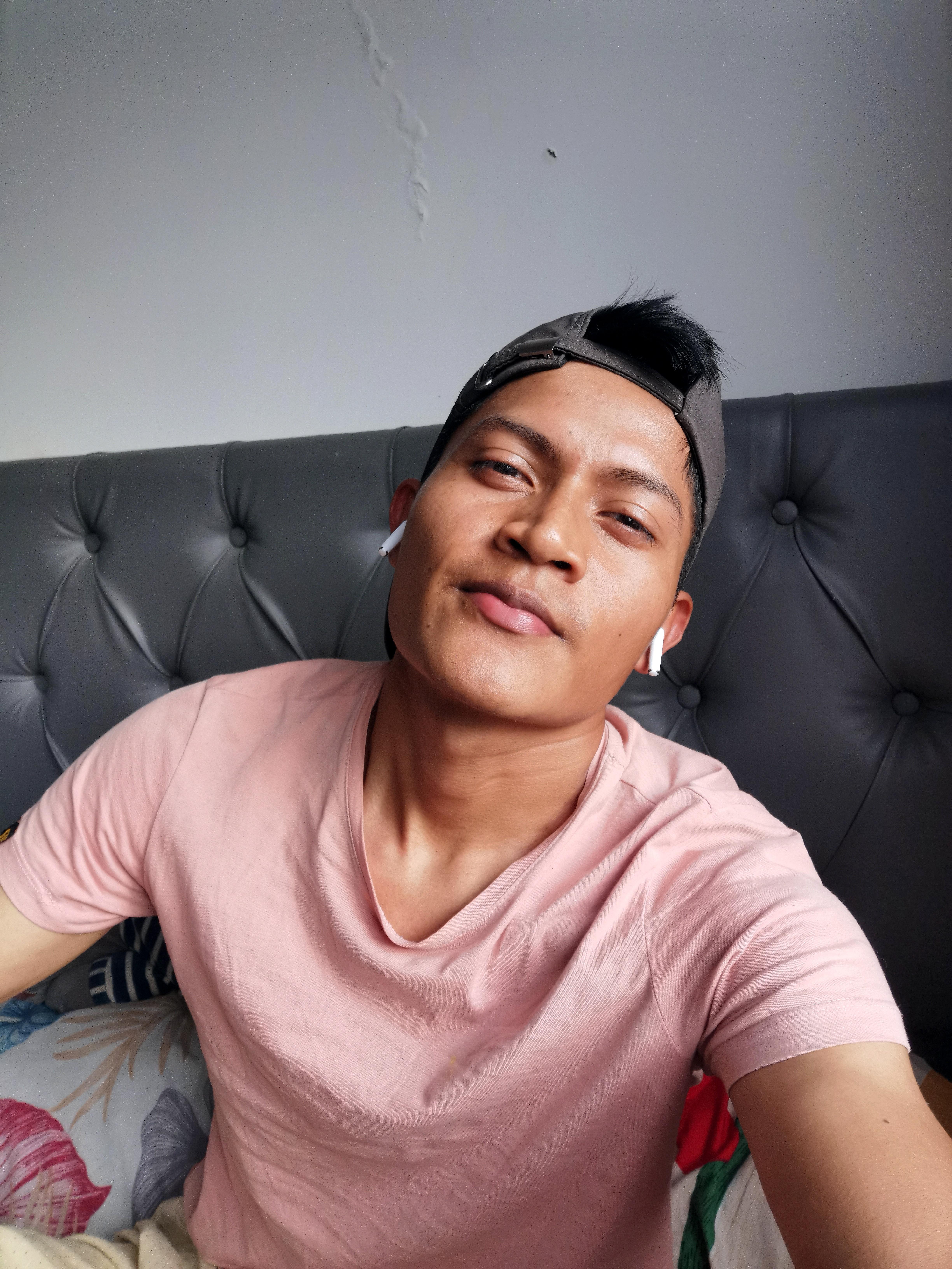 Johnexci Profile Image