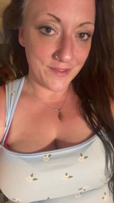LayLayBay22's Profile