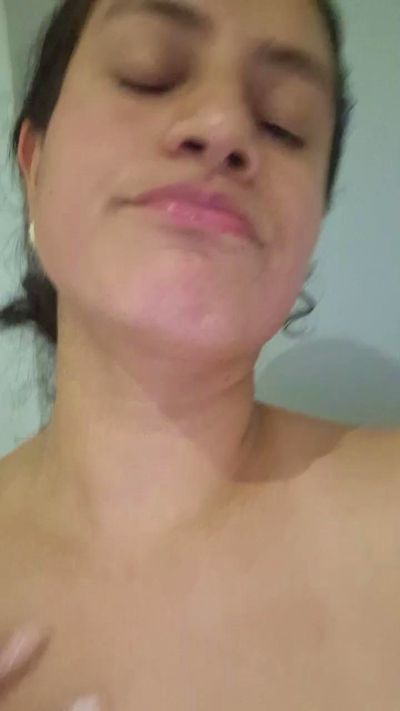 Lisbethnovata's Profile