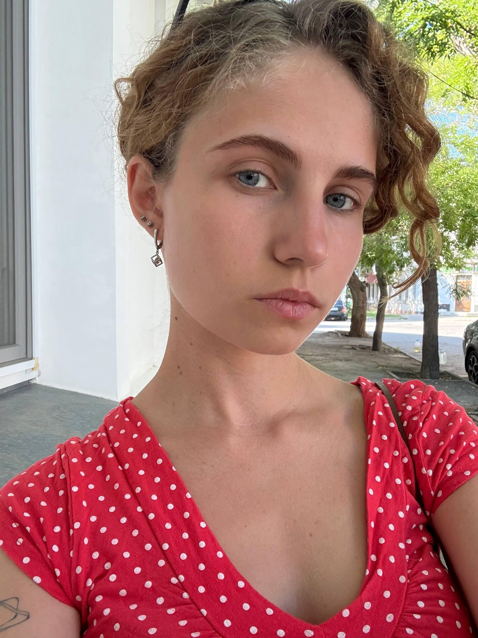 MeldaAhuna's Profile
