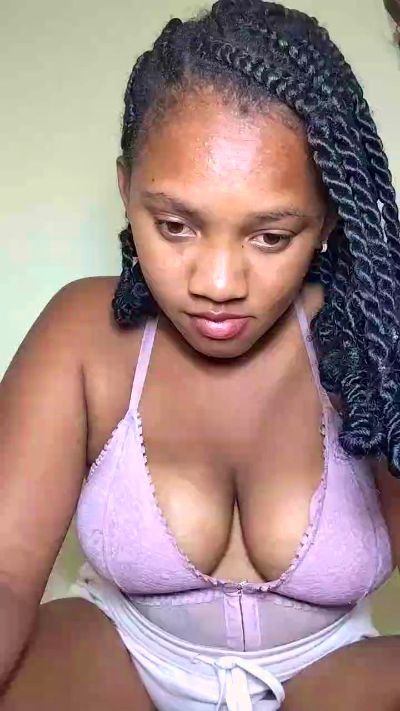 Mimiegirl's Profile