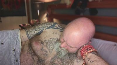 Tattooeddilf_01's Profile