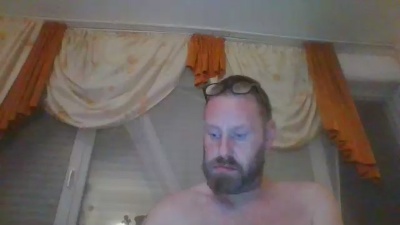 Tuggehs44's Profile