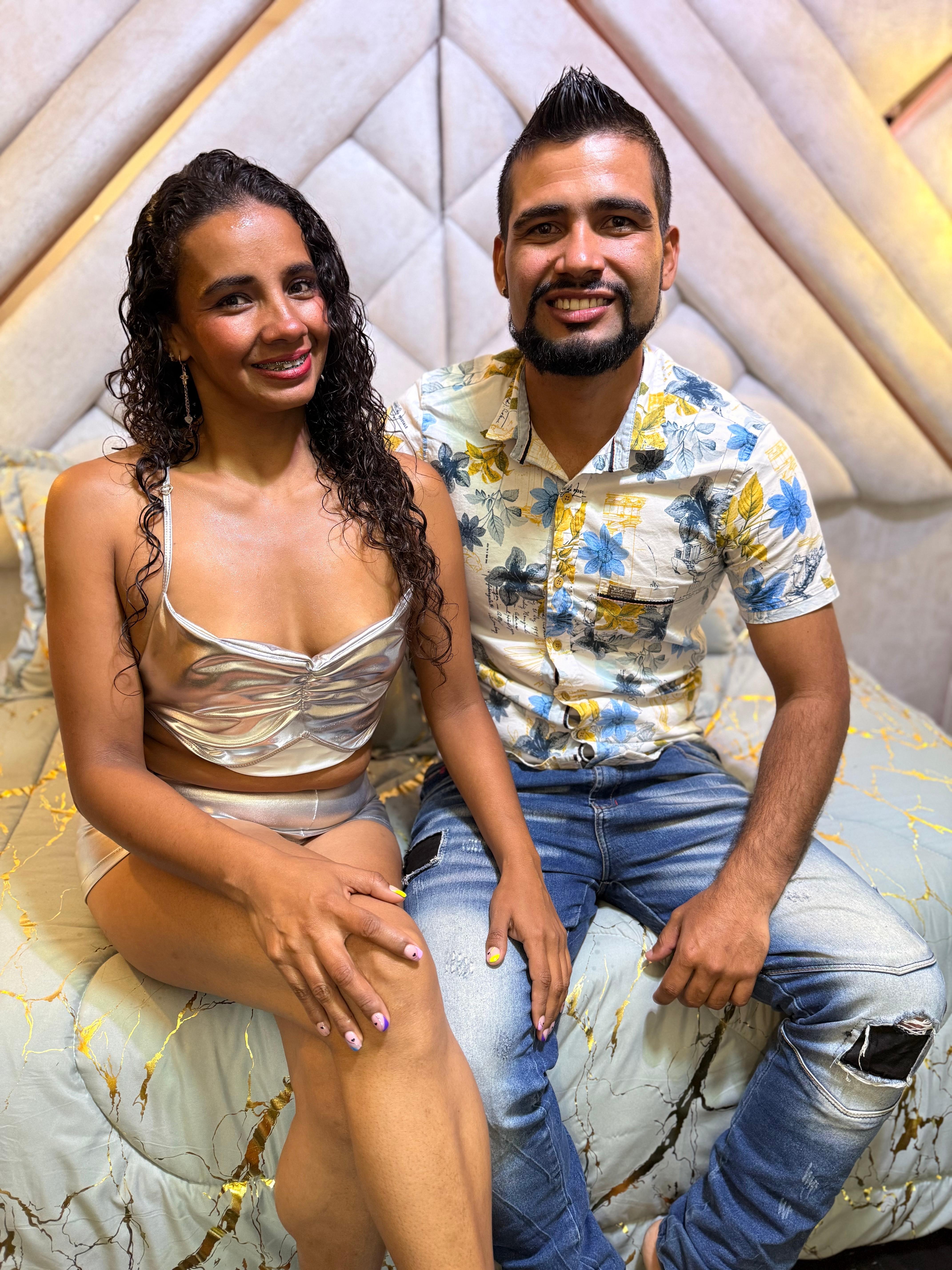 luxurycoupl's Profile