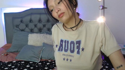 mia_collens_'s Profile