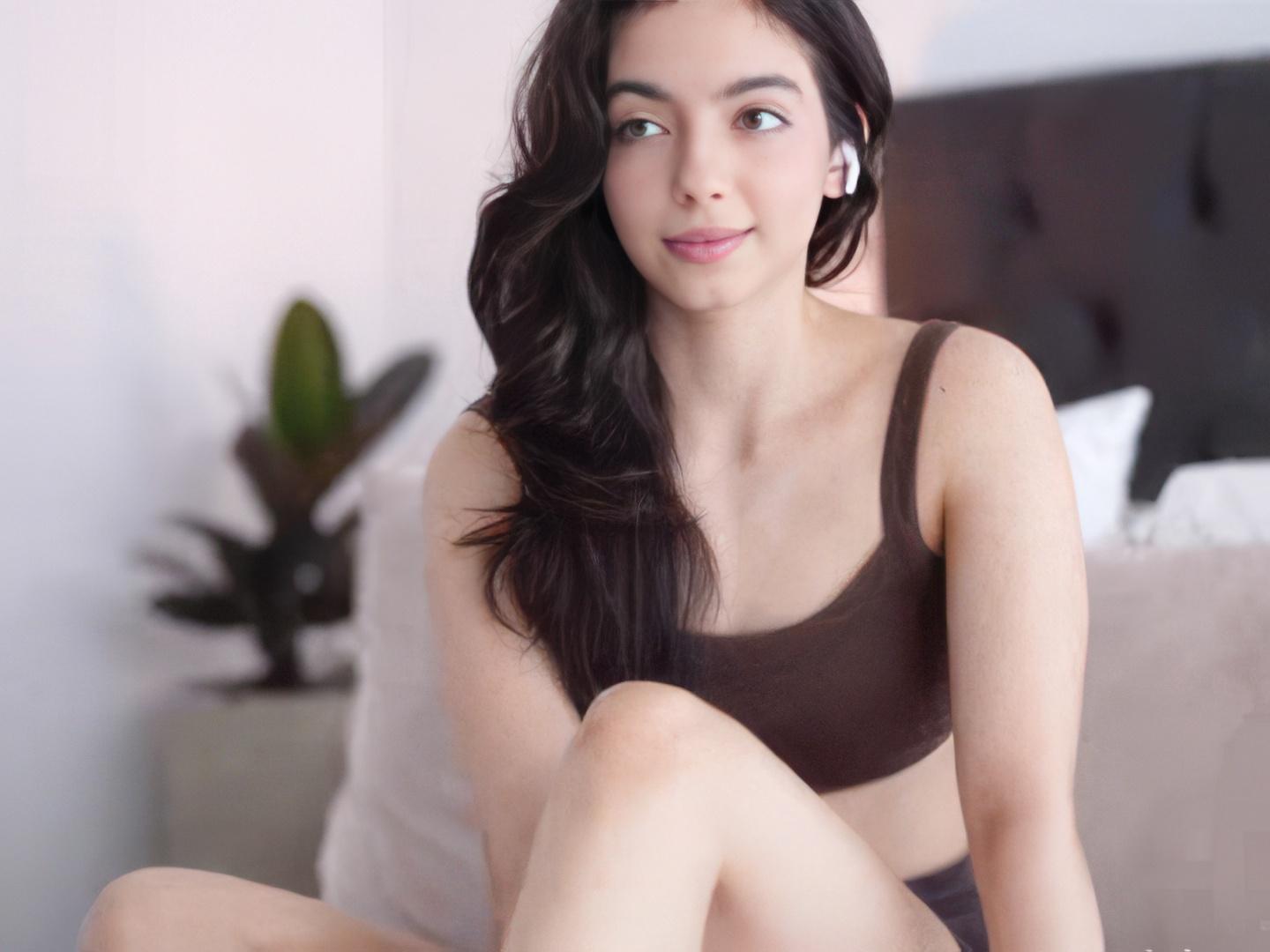 naughtysamx Profile Image