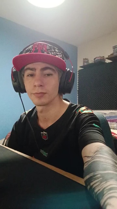 skinnywhitebull's Profile